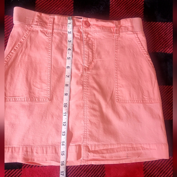 Lee Pastel Coral Skort with Front Pockets, And Beltloops - Picture 5 of 10